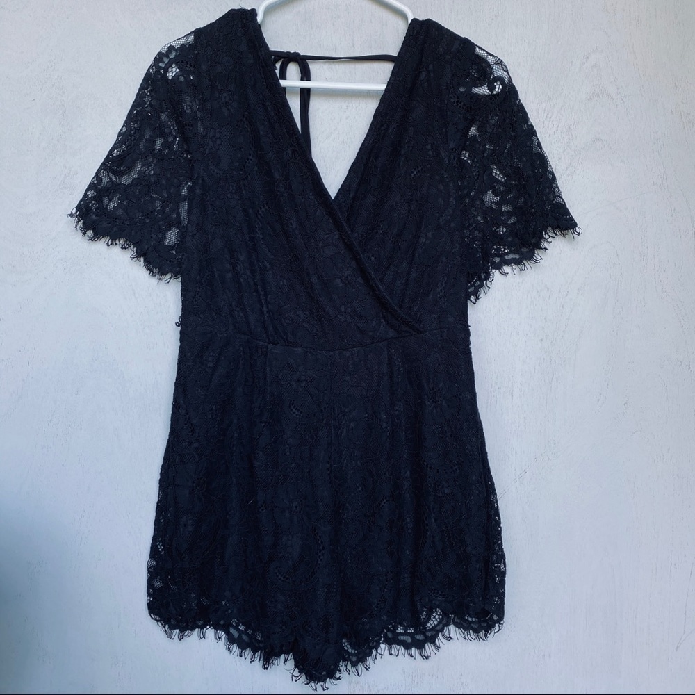 Trixxi Black Lace Short Sleeve Romper Jumpsuit - Picture 1 of 5